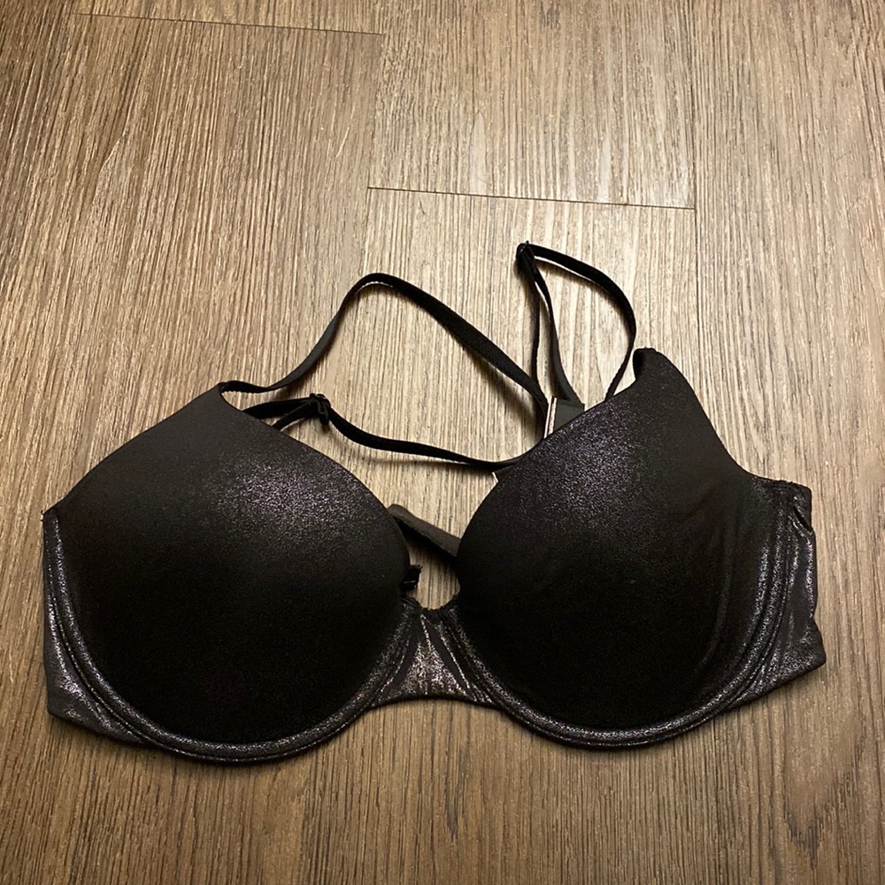 VS Demi bra